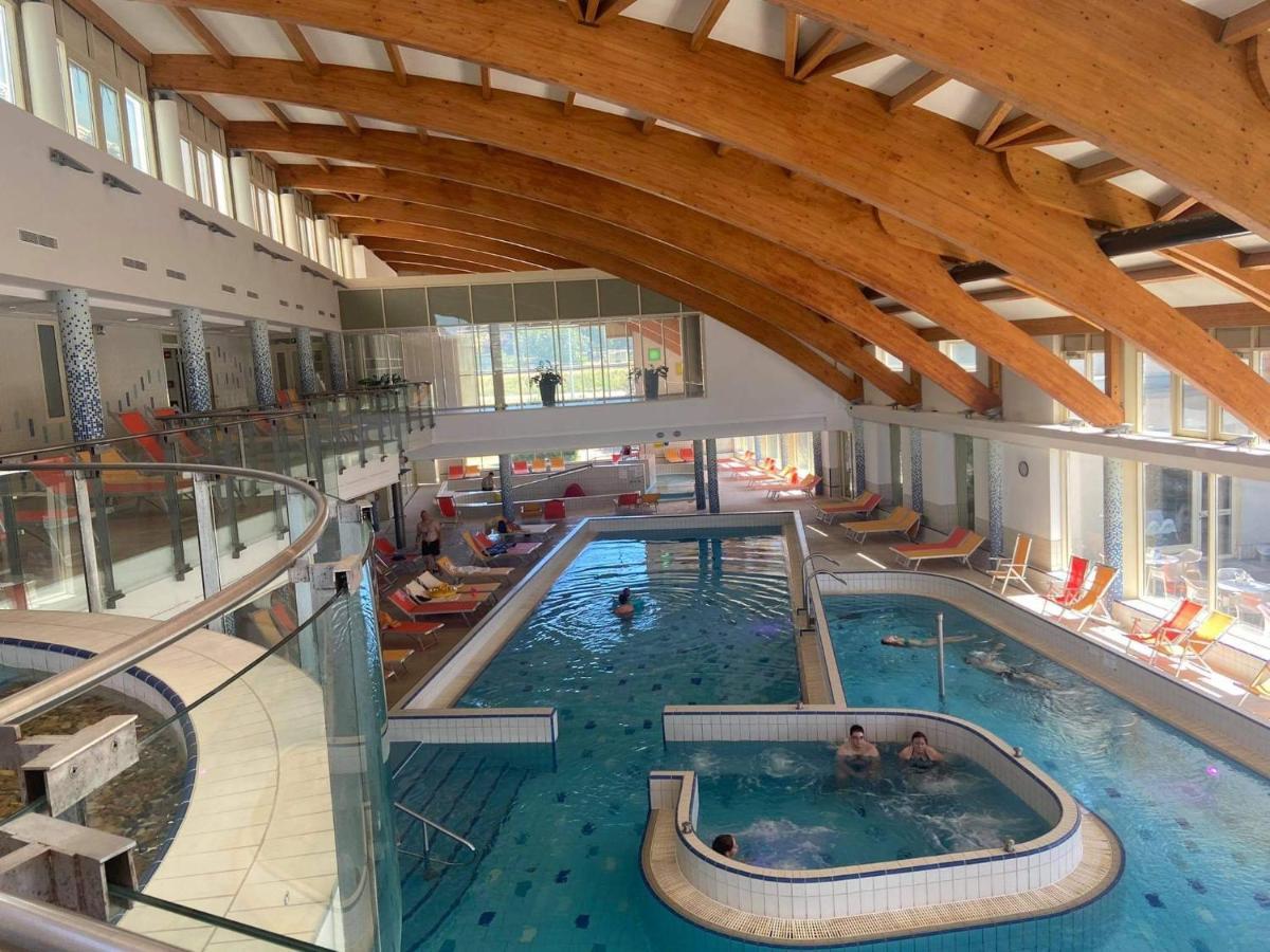 Апартаменти Velence Spa Apartman